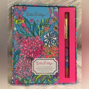 Lilly Pulitzer on the Go Agenda Set -Walking on Sunshine NEW